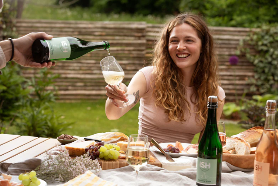 Famous Liquor Store -Famous Liquor Store 0de3acb2590412a822be4fdcd8ebea06